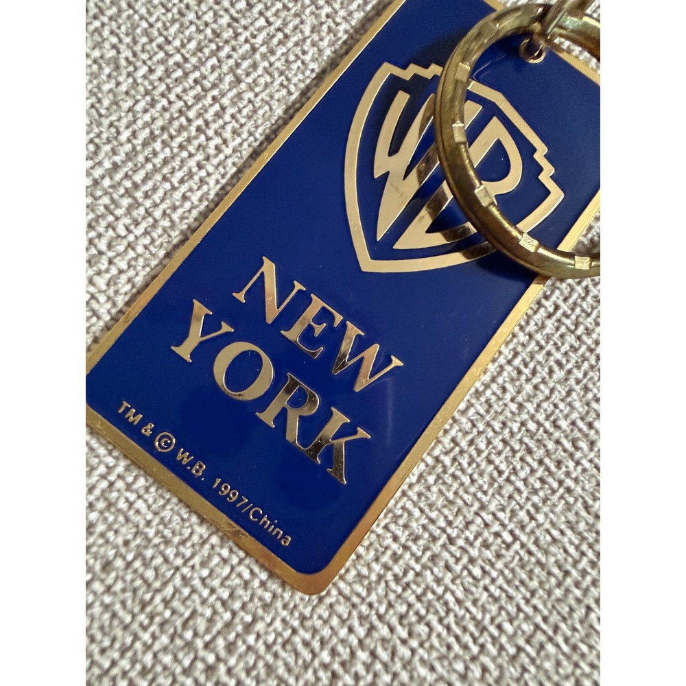 Vintage 1997 Warner Bros Bugs Bunny Statue of Liberty Keychain Anita New York - Picture 4 of 4